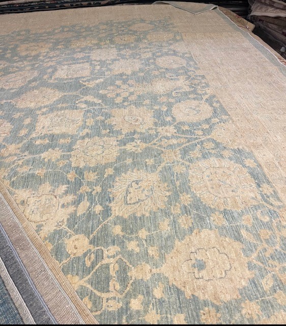 12'x15' living room rug